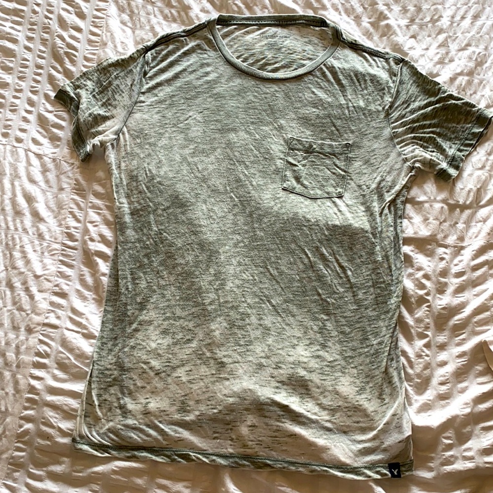 American Eagle - Stoner Tee - Medium